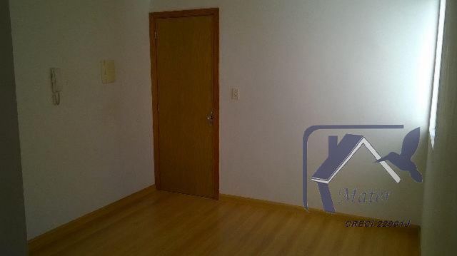 Apartamento à venda com 2 quartos, 38m² - Foto 13
