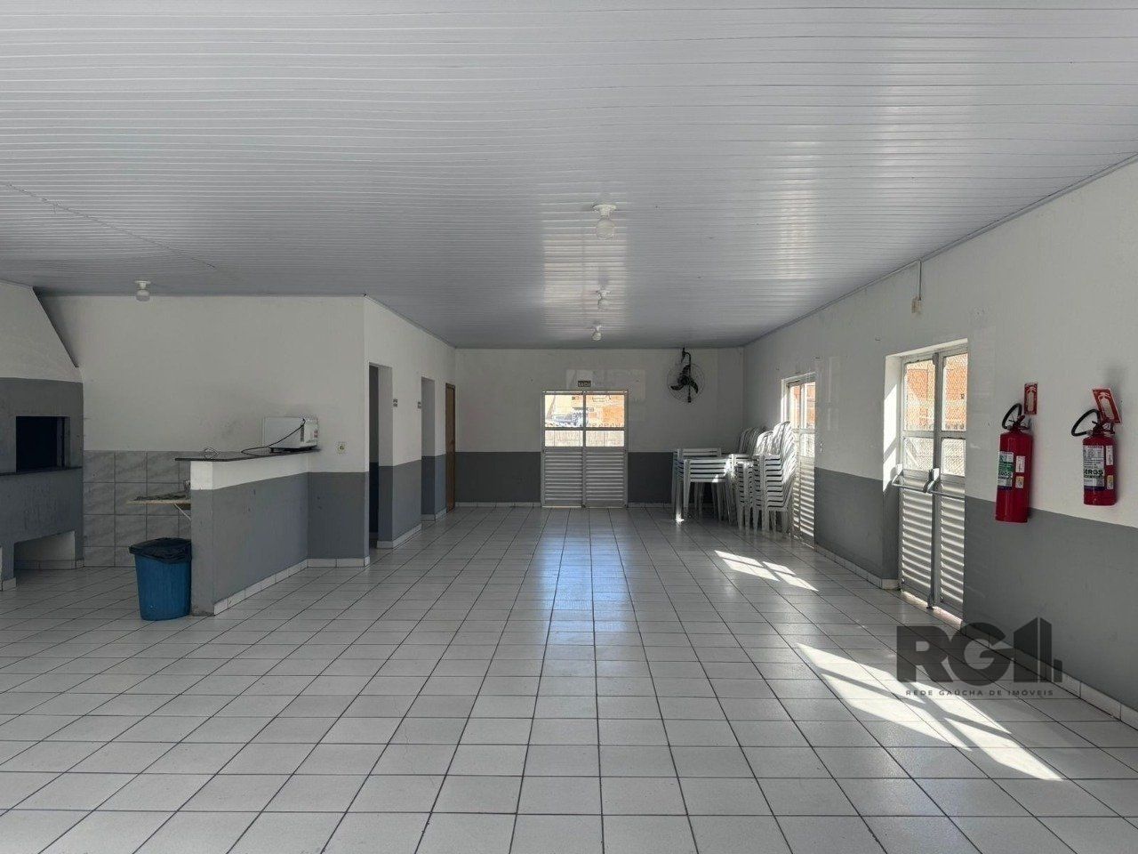 Apartamento à venda com 2 quartos, 39m² - Foto 12
