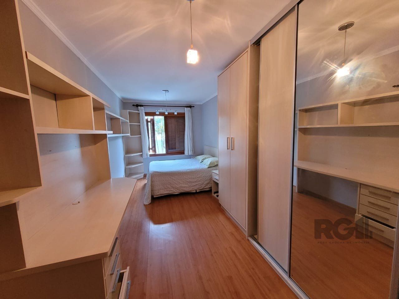 Casa à venda com 3 quartos, 251m² - Foto 6