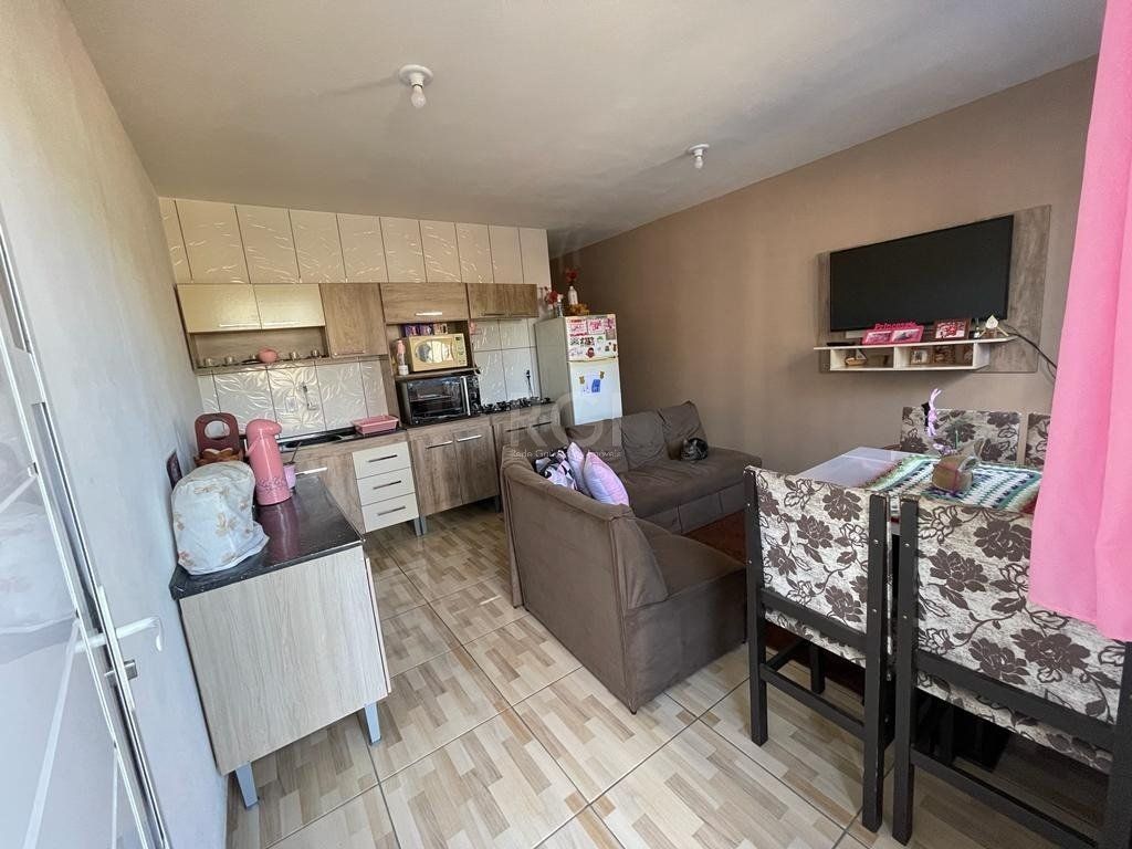 Casa à venda com 2 quartos, 35m² - Foto 2
