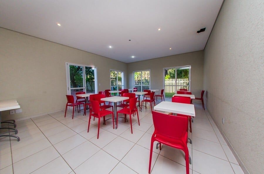Apartamento à venda com 2 quartos, 55m² - Foto 28