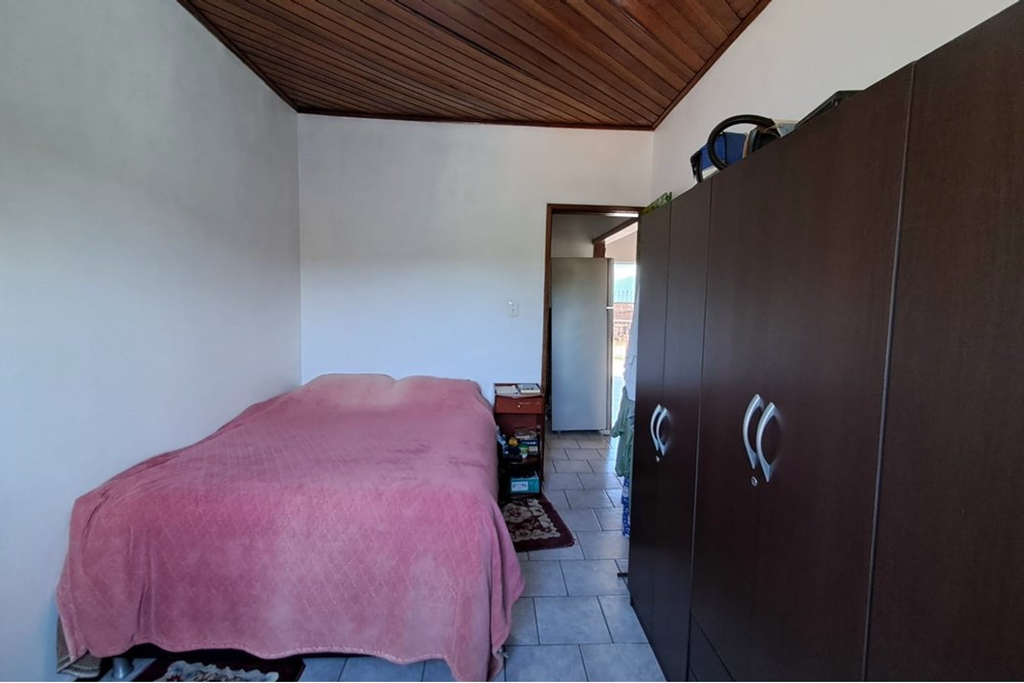 Casa à venda com 2 quartos, 106m² - Foto 8