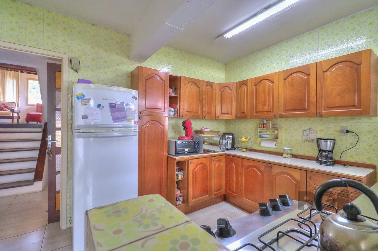 Casa à venda com 5 quartos, 232m² - Foto 28