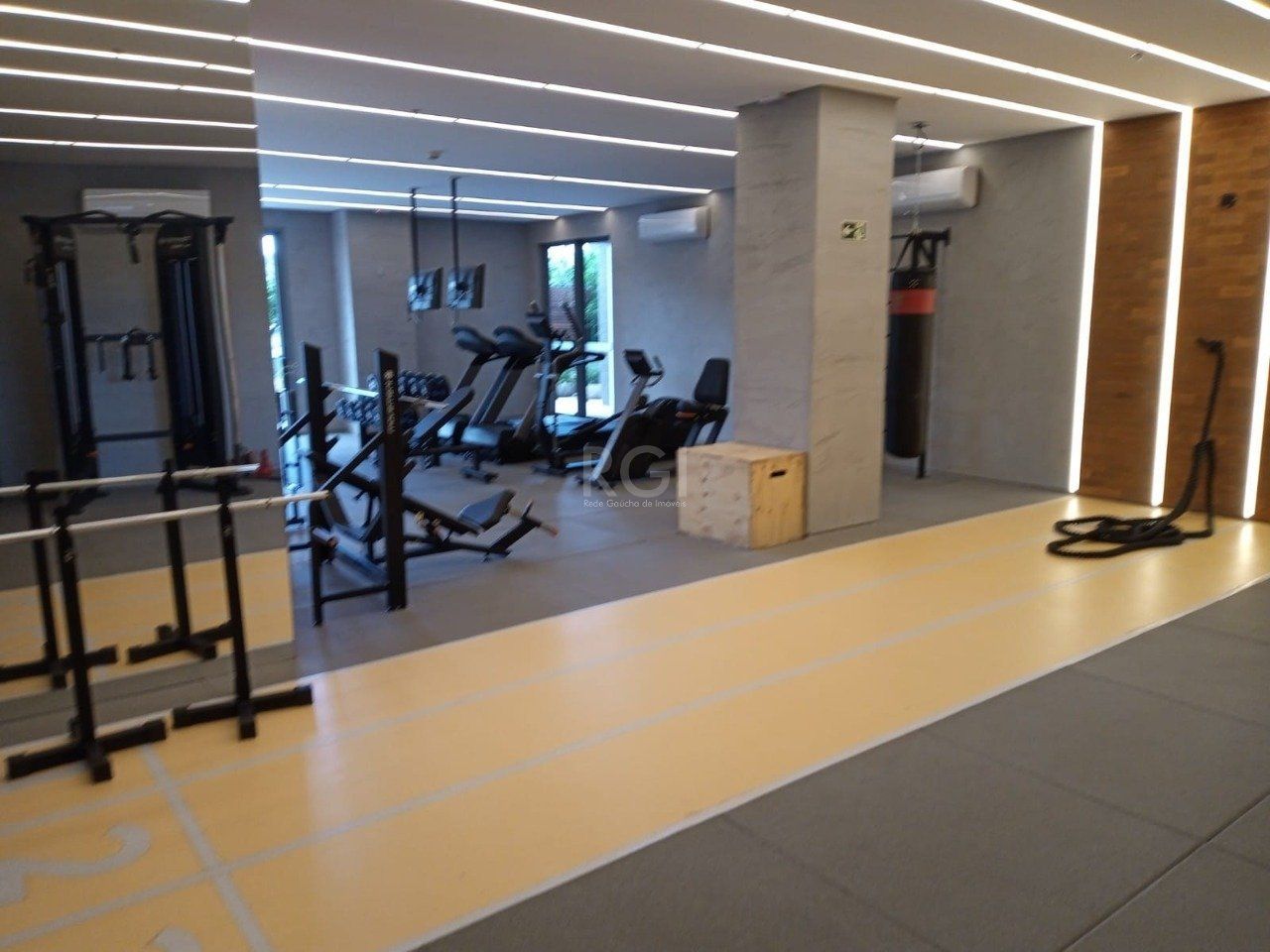 Apartamento à venda com 1 quarto, 53m² - Foto 4