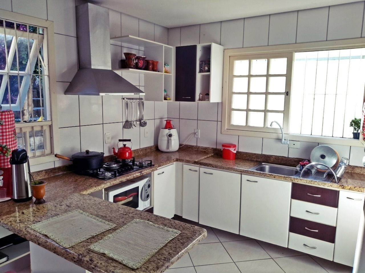 Casa à venda com 3 quartos, 250m² - Foto 8