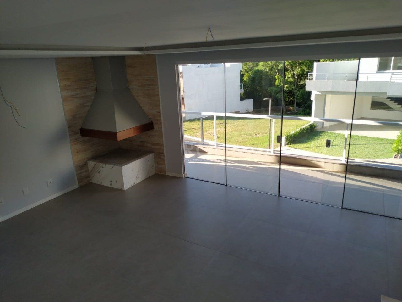 Casa à venda com 3 quartos, 200m² - Foto 5