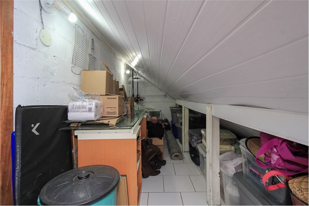 Casa de Condomínio à venda com 3 quartos, 145m² - Foto 9
