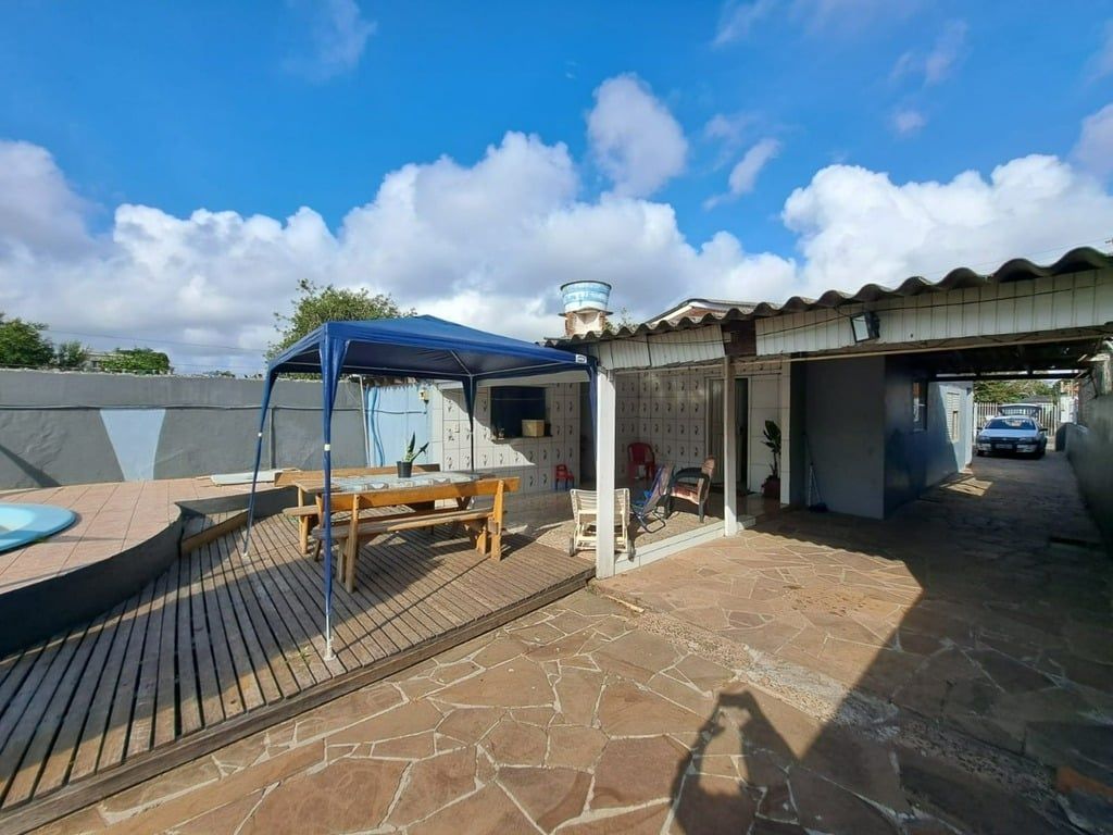 Casa à venda com 3 quartos, 130m² - Foto 2