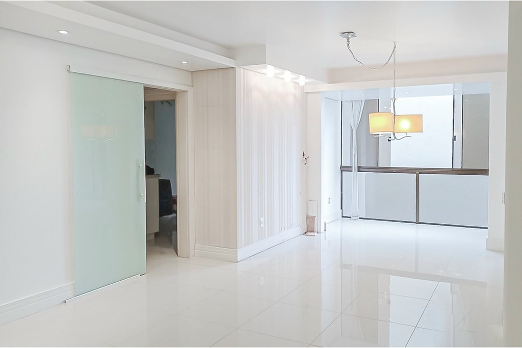 Apartamento à venda com 2 quartos, 102m² - Foto 13