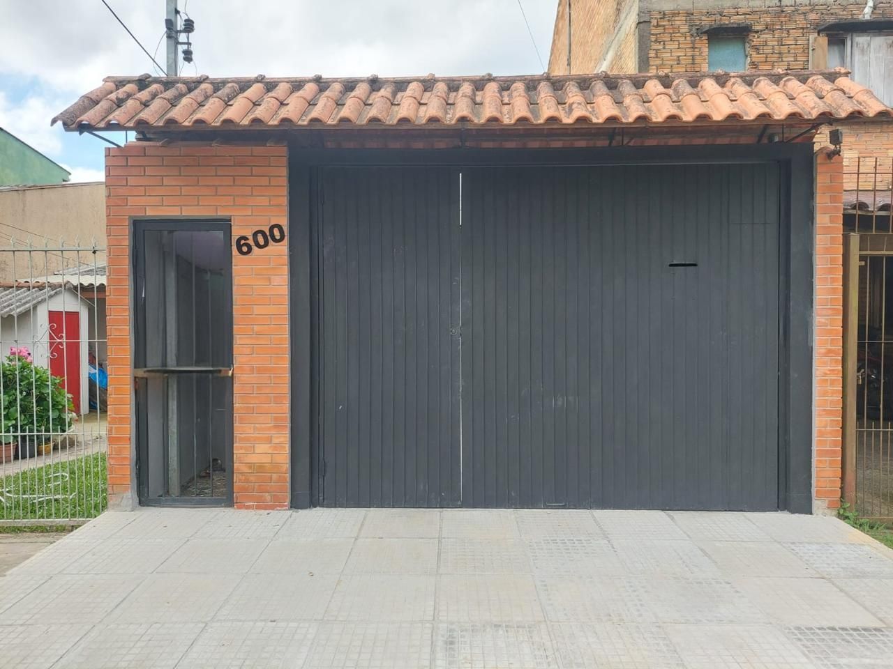 Casa, 2 quartos, 67 m² - Foto 1