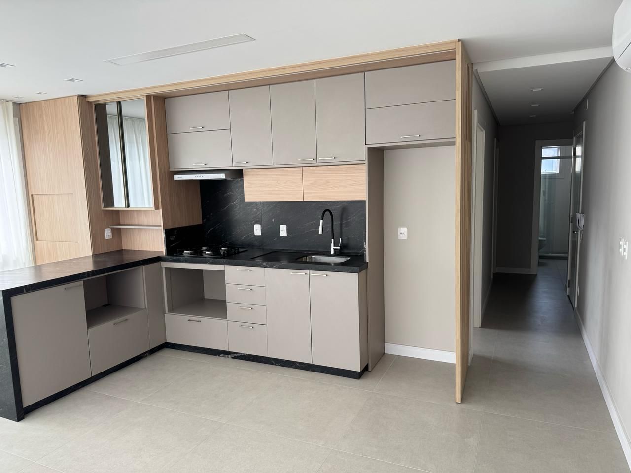 Apartamento à venda com 2 quartos, 82m² - Foto 10