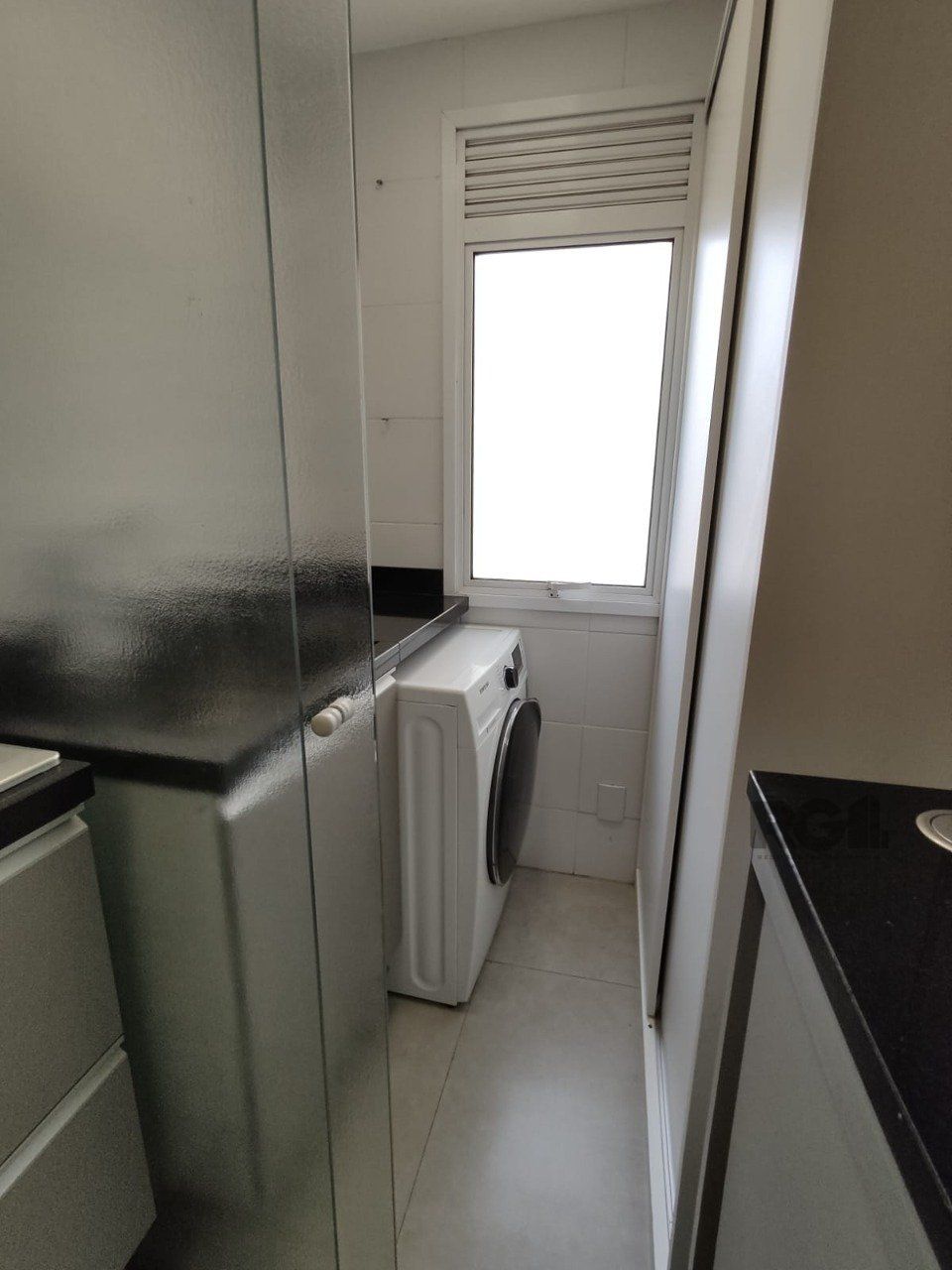 Apartamento à venda com 3 quartos, 75m² - Foto 9