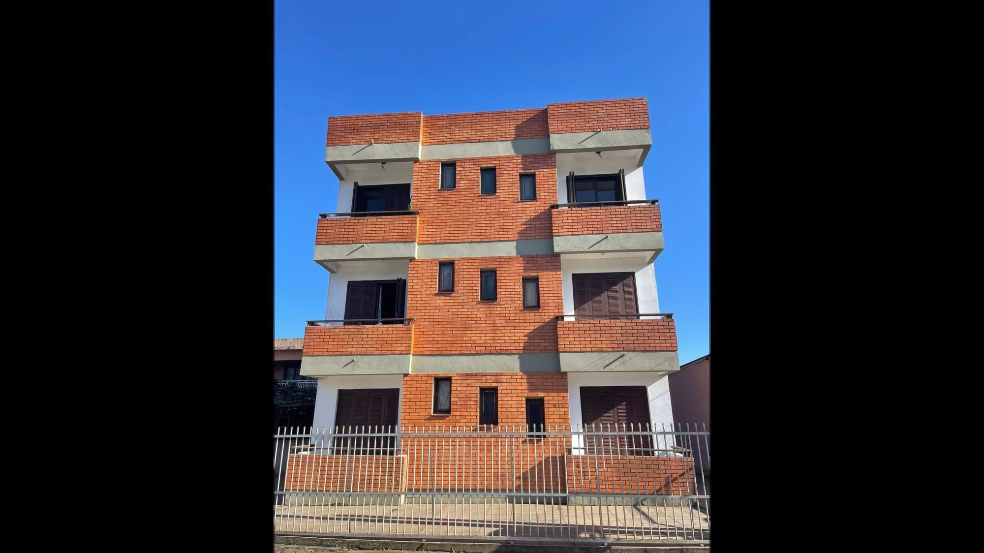 Apartamento, 3 quartos, 140 m² - Foto 1
