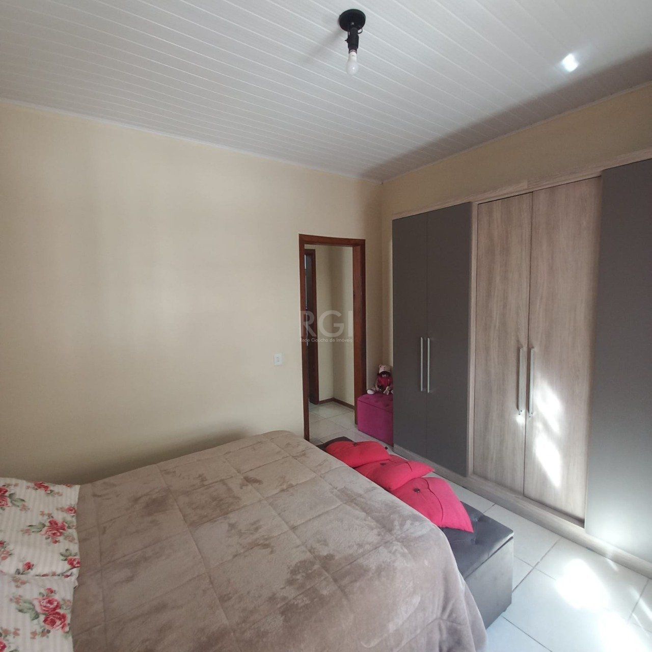 Casa à venda com 4 quartos, 150m² - Foto 12