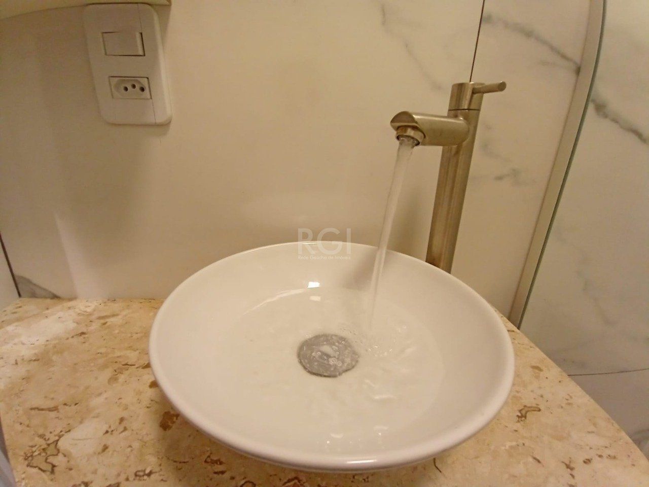 Apartamento à venda com 2 quartos, 55m² - Foto 17