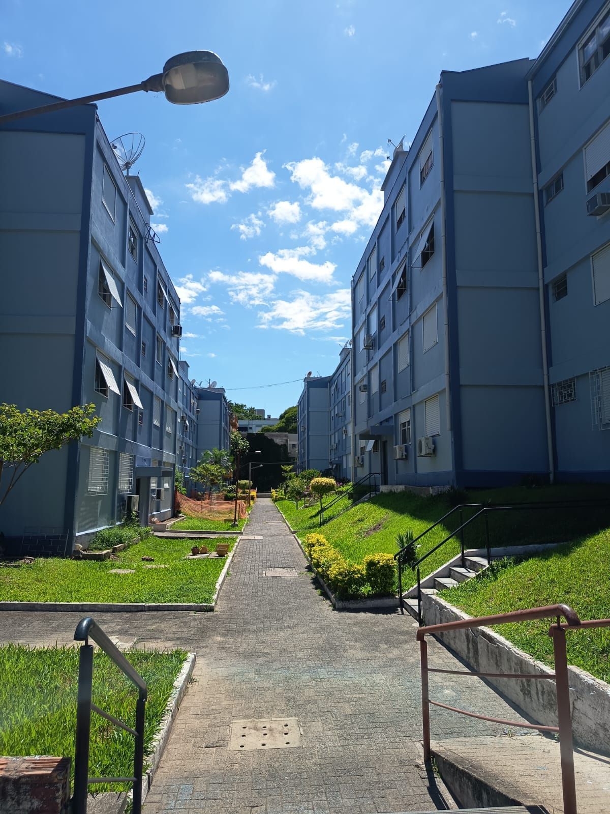 Apartamento 2 dormitórios, vaga rotativa, bairro Camaquã, Porto Alegre/RS