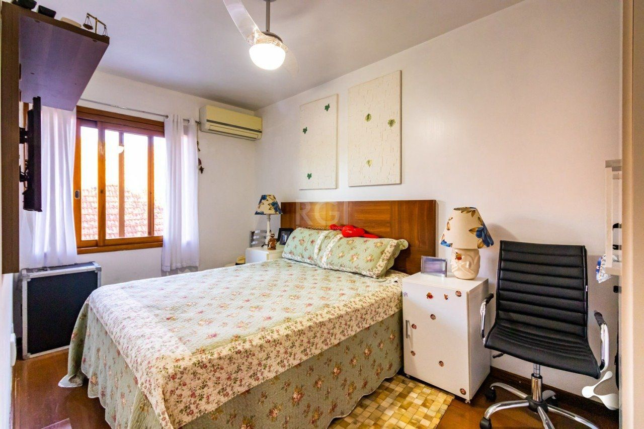 Casa de Condomínio à venda com 3 quartos, 233m² - Foto 23