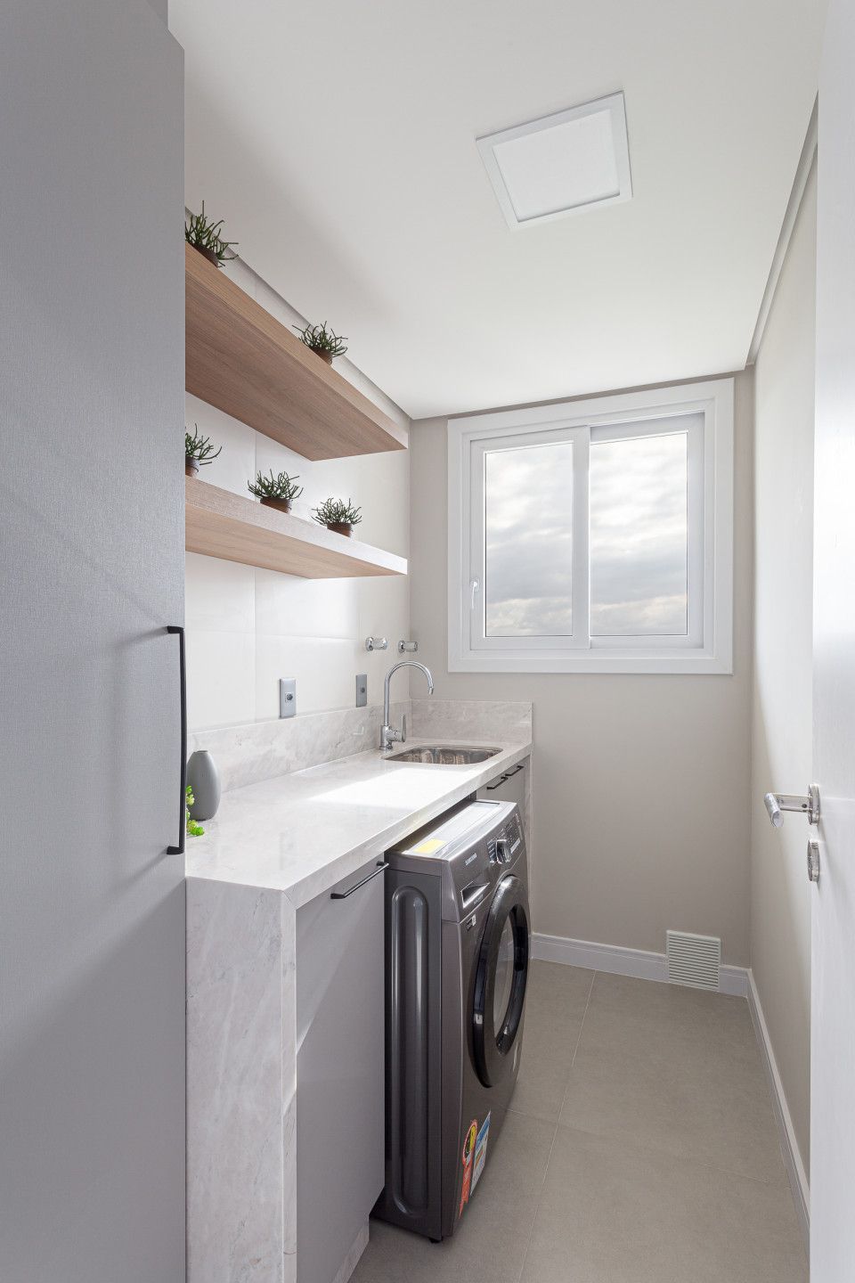 Apartamento à venda com 2 quartos, 110m² - Foto 29