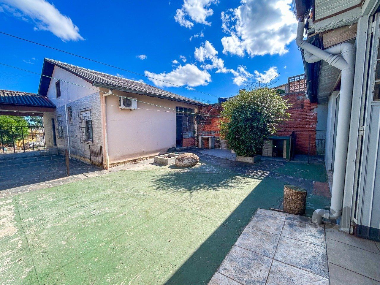 Casa à venda com 3 quartos, 114m² - Foto 29
