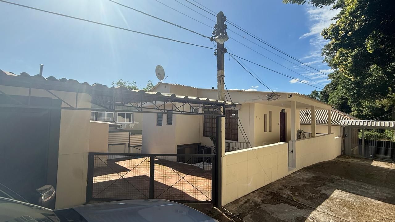 Casa, 3 quartos, 250 m² - Foto 3