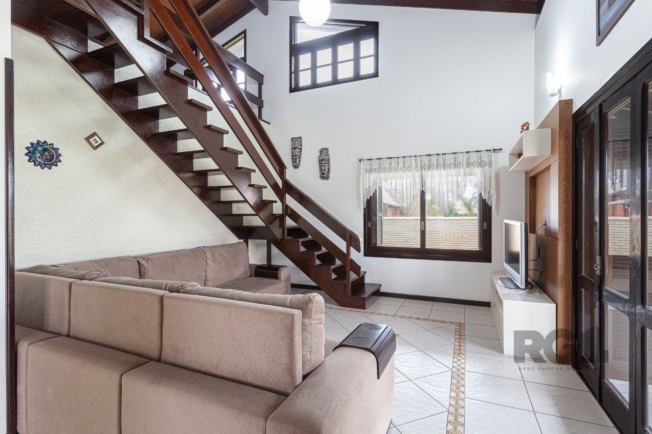 Casa à venda com 4 quartos, 335m² - Foto 22