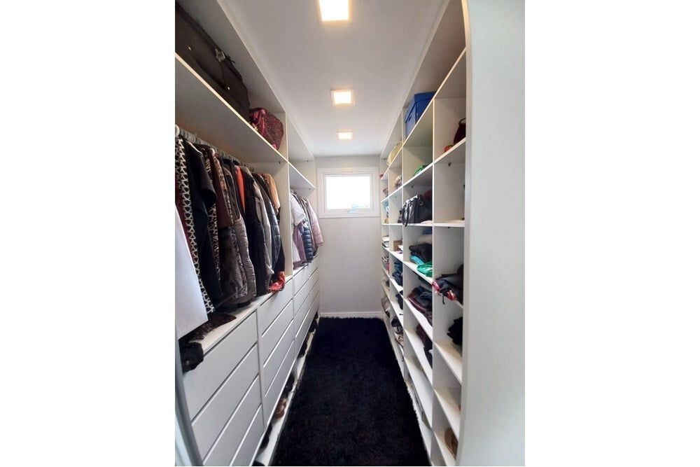 Casa de Condomínio à venda com 3 quartos, 200m² - Foto 3