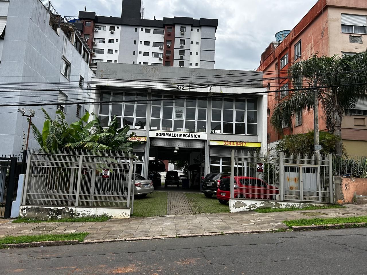 PRÉDIO COMERCIAL A VENDA COM PÉ DIREITO DUPLO E ESTACIONAMENTO, BAIRRO CRISTO REDENTOR, PORTO ALEGRE, RS