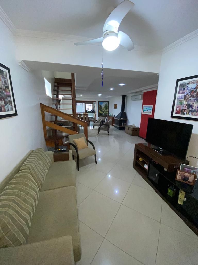 Casa à venda com 2 quartos, 170m² - Foto 22