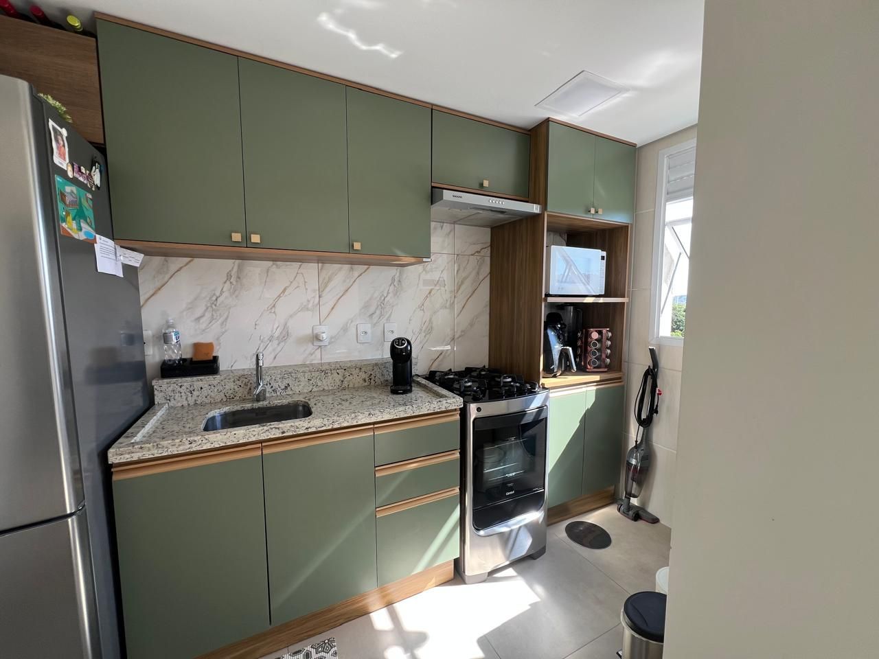 Apartamento à venda com 2 quartos, 42m² - Foto 2