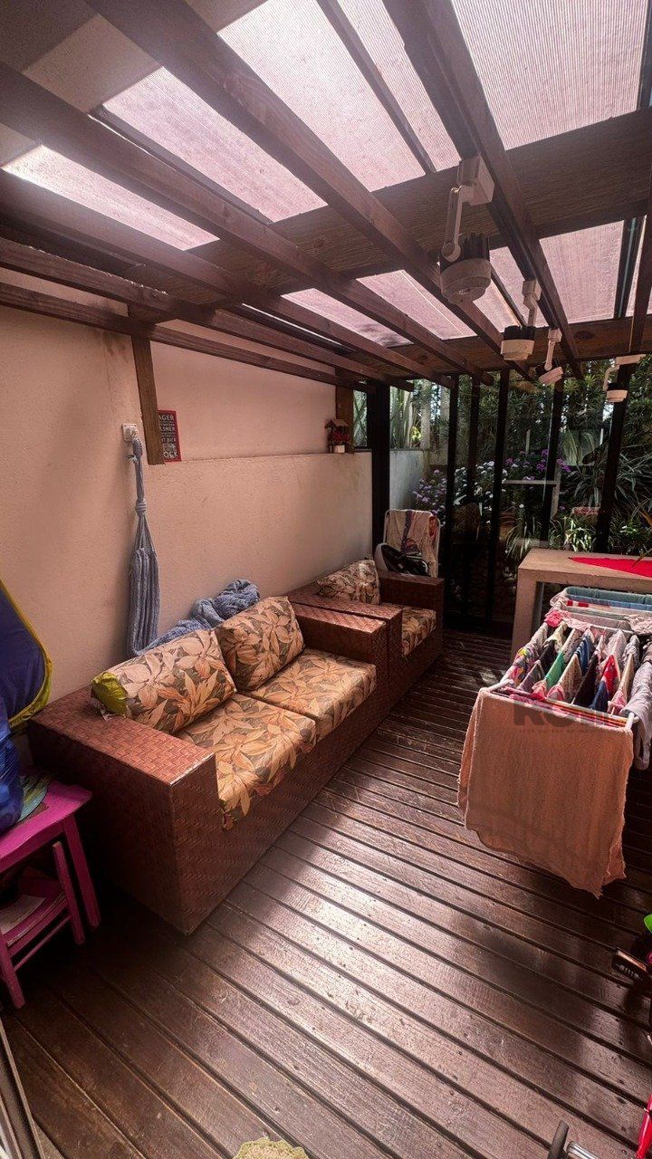 Casa de Condomínio à venda com 3 quartos, 147m² - Foto 4