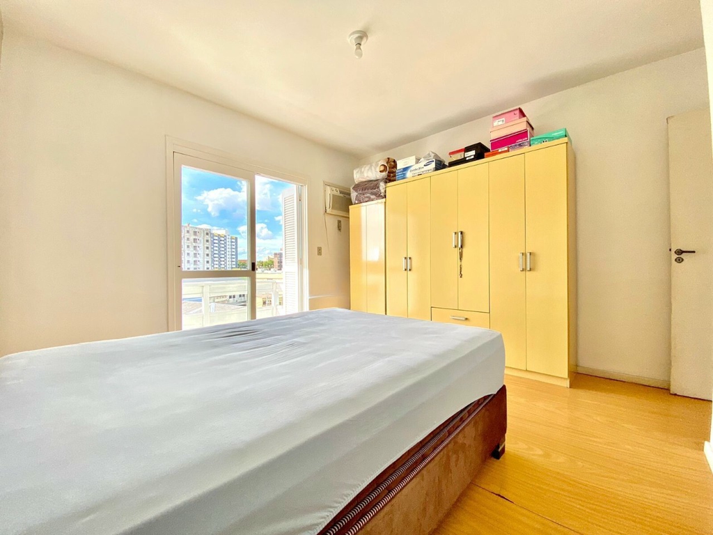 Apartamento à venda com 2 quartos, 67m² - Foto 12