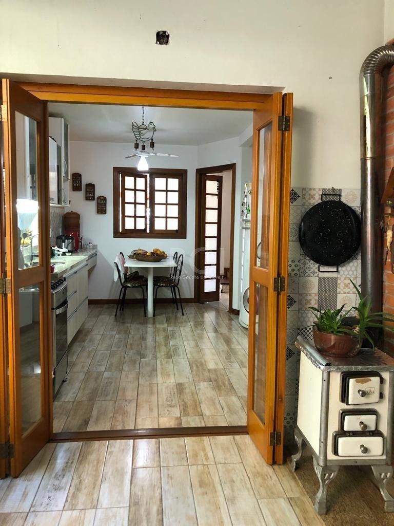Casa à venda com 3 quartos, 149m² - Foto 4