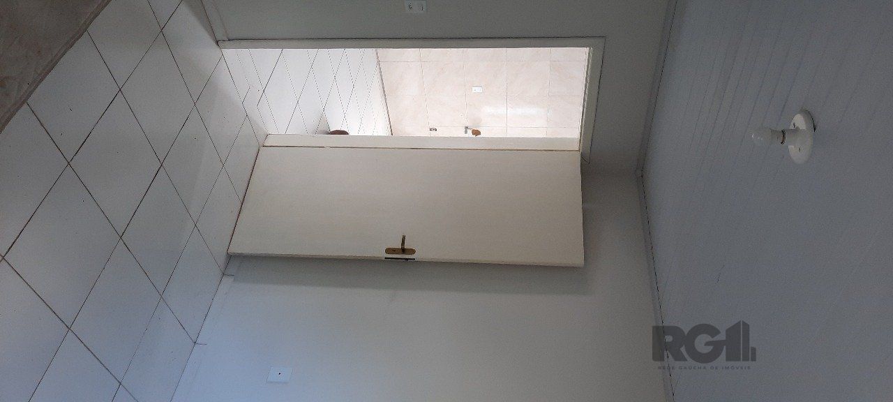 Casa à venda com 8 quartos, 200m² - Foto 77