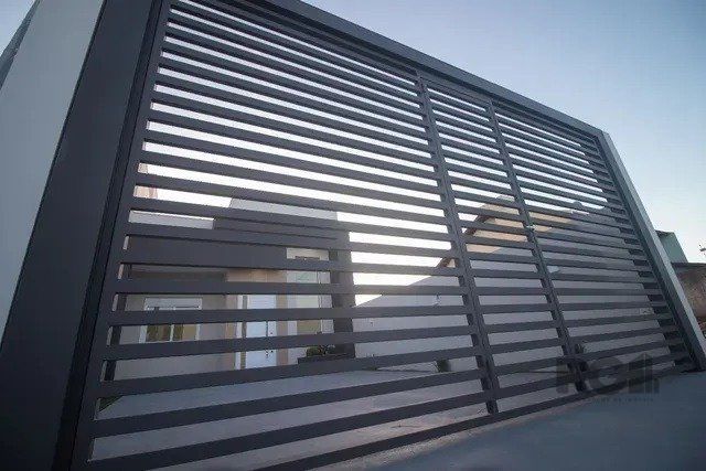 Casa à venda com 3 quartos, 90m² - Foto 12
