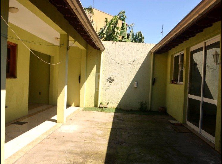 Casa à venda com 2 quartos, 239m² - Foto 18