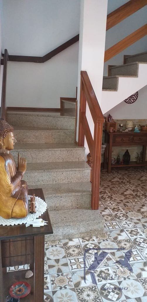 Casa à venda com 4 quartos, 273m² - Foto 6