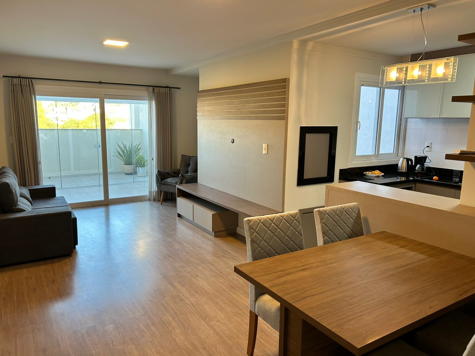Apartamento à venda com 2 quartos, 76m² - Foto 6