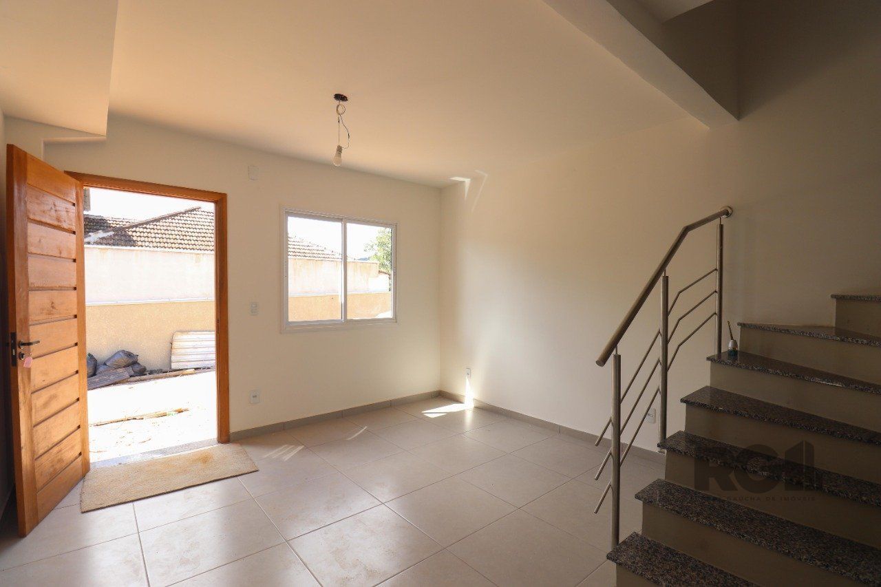 Casa de Condomínio à venda com 2 quartos, 56m² - Foto 2