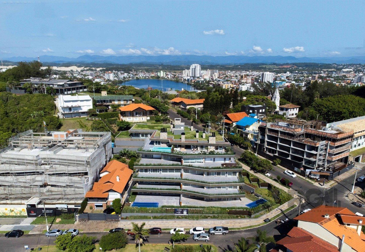 Casa de Condomínio à venda com 4 quartos, 374m² - Foto 8
