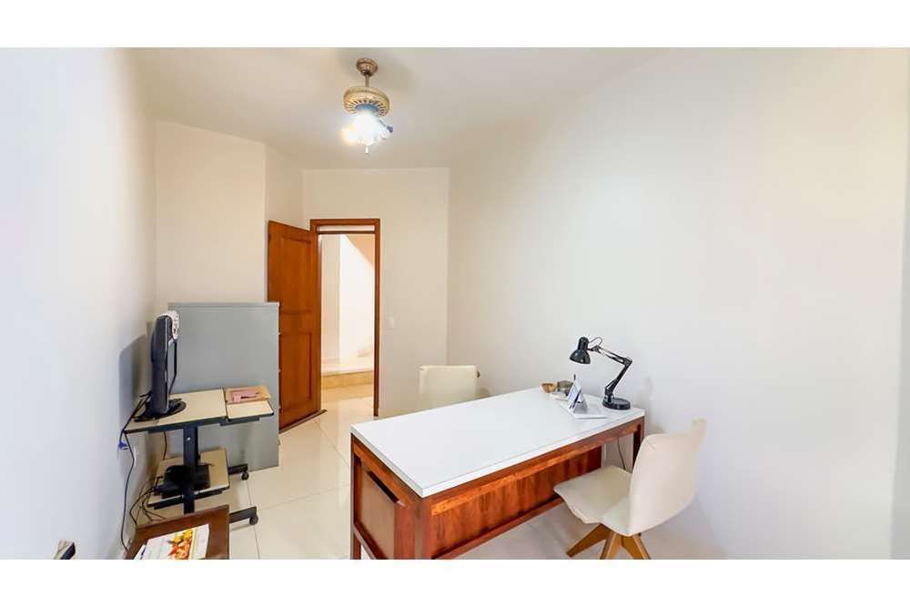 Casa à venda com 4 quartos, 307m² - Foto 20