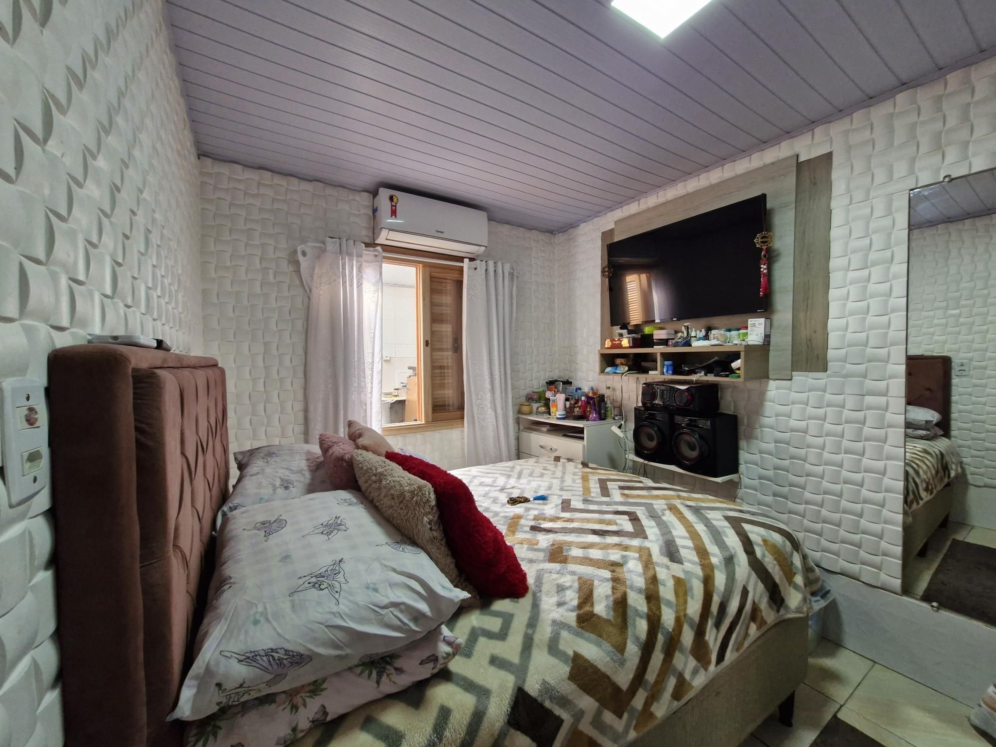 Apartamento à venda com 3 quartos, 140m² - Foto 1