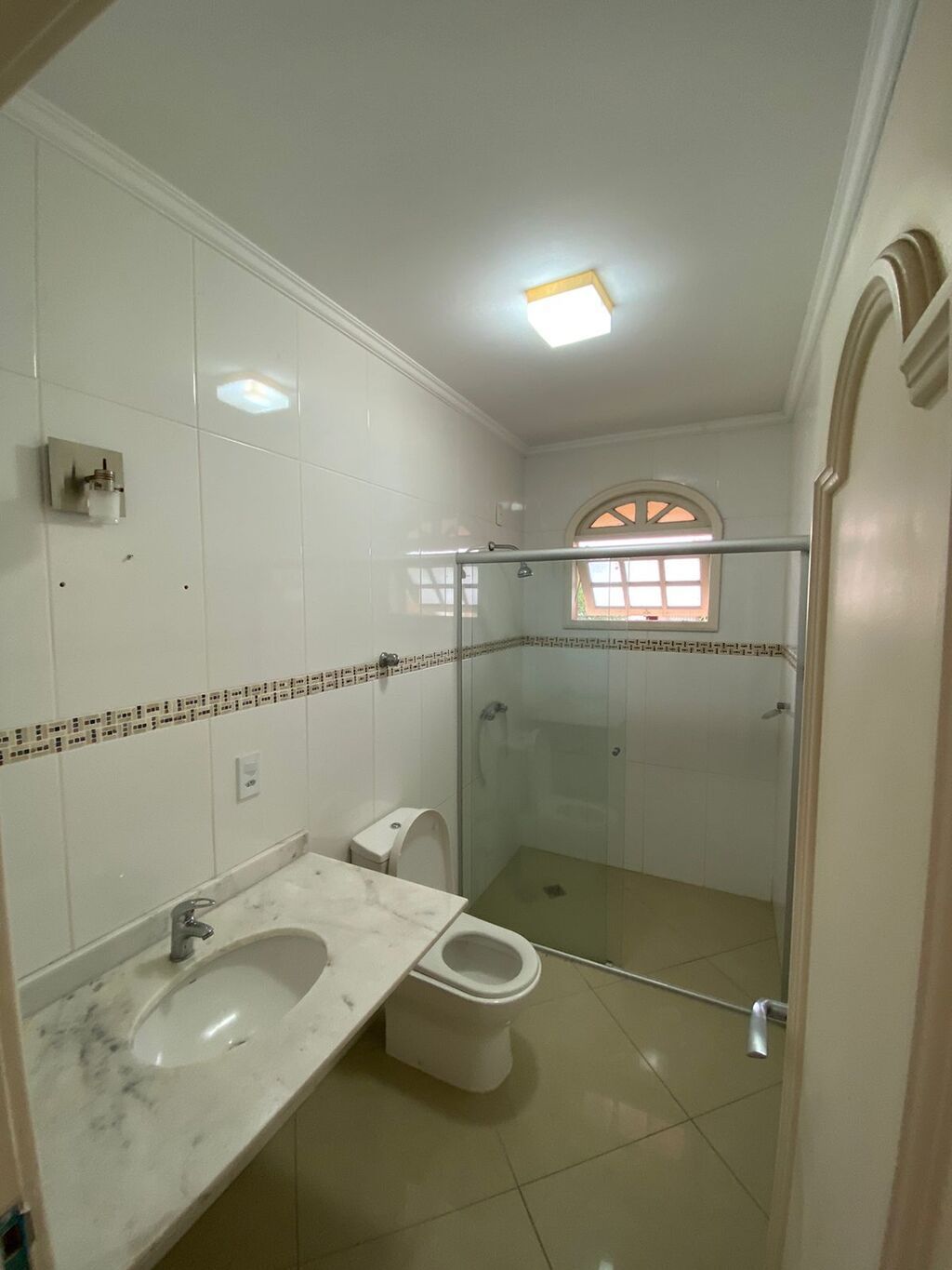 Casa à venda com 4 quartos, 265m² - Foto 15