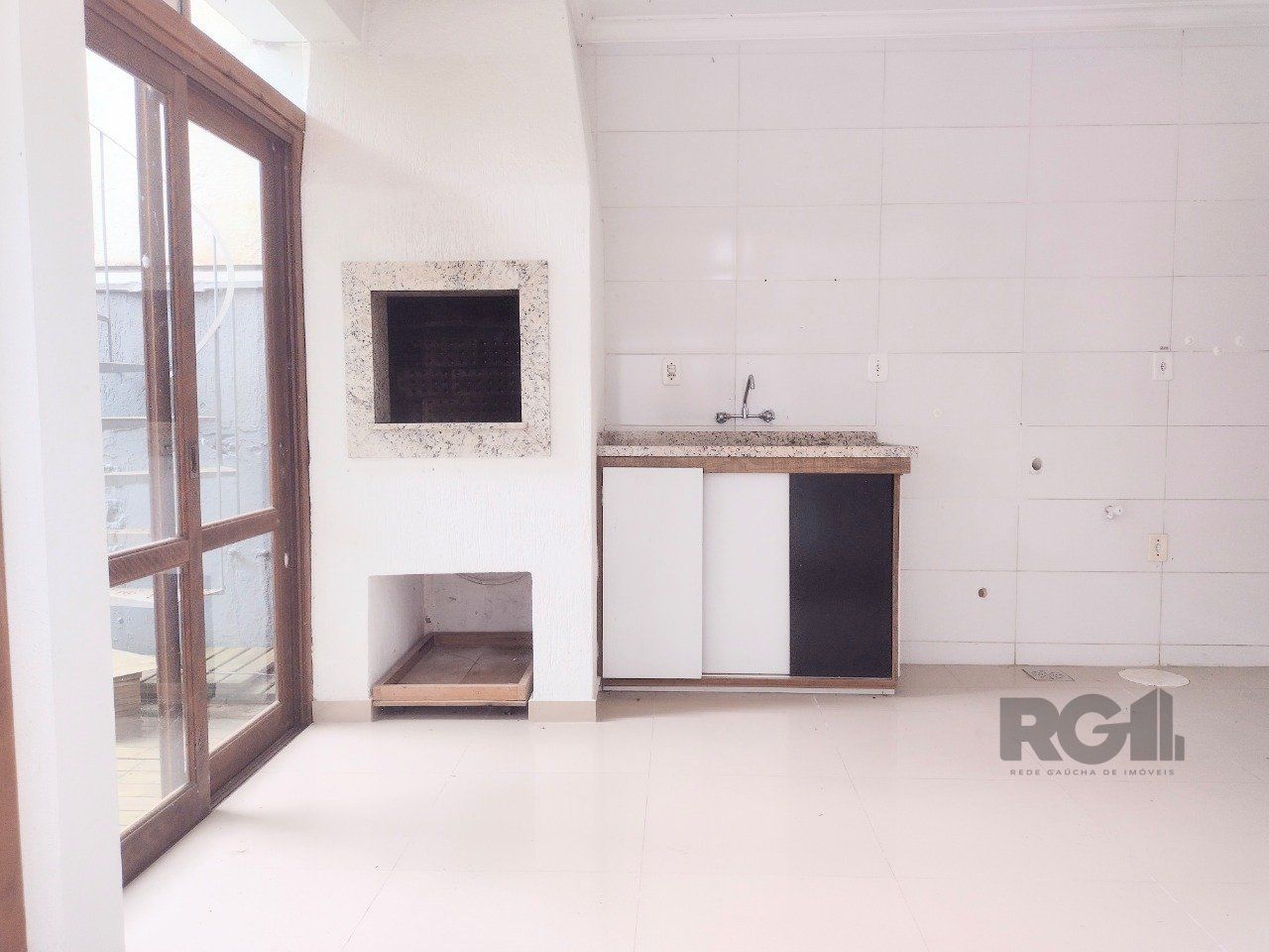 Casa à venda com 2 quartos, 67m² - Foto 16