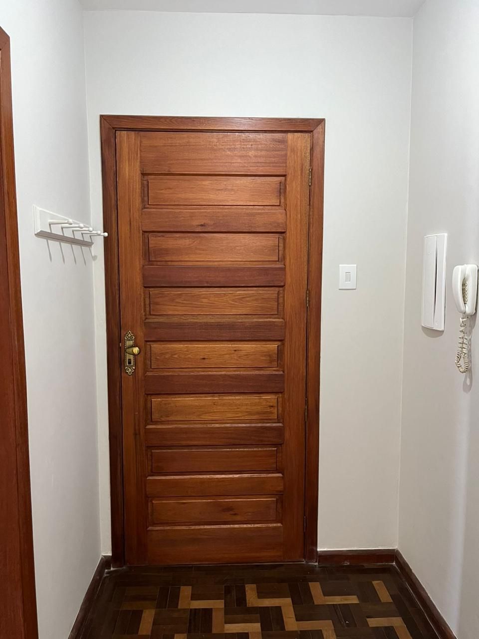 Apartamento à venda com 1 quarto, 34m² - Foto 2