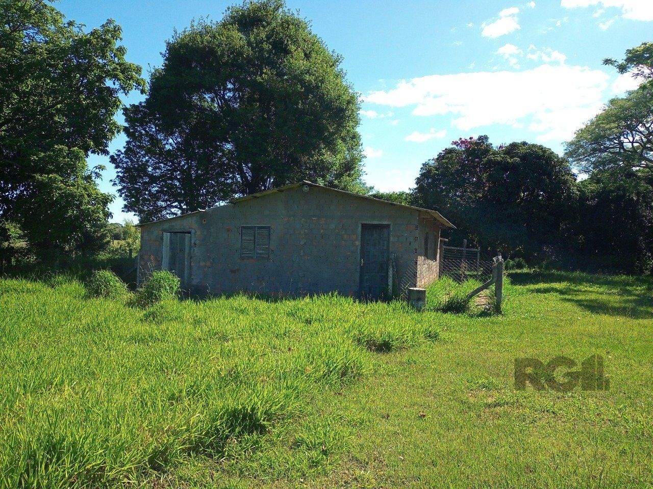 Sítio à venda com 2 quartos, 20010m² - Foto 58