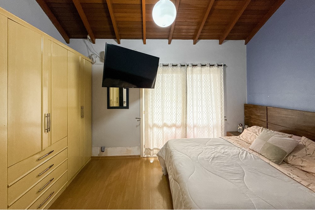 Casa à venda com 2 quartos, 98m² - Foto 9