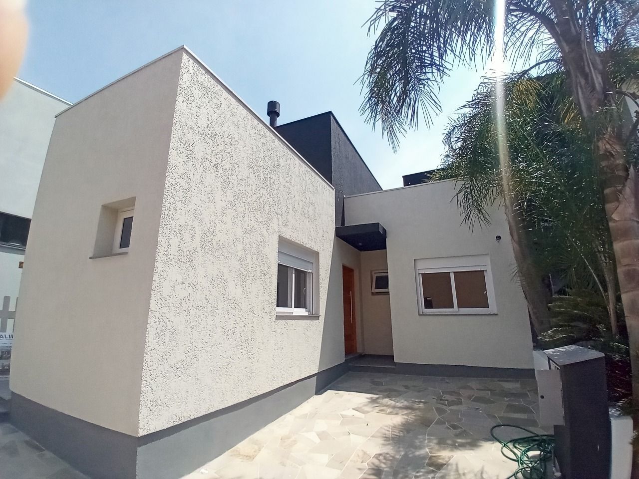 Casa de Condomínio à venda com 3 quartos, 107m² - Foto 1