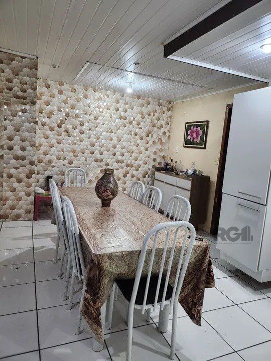 Casa à venda com 4 quartos, 97m² - Foto 10