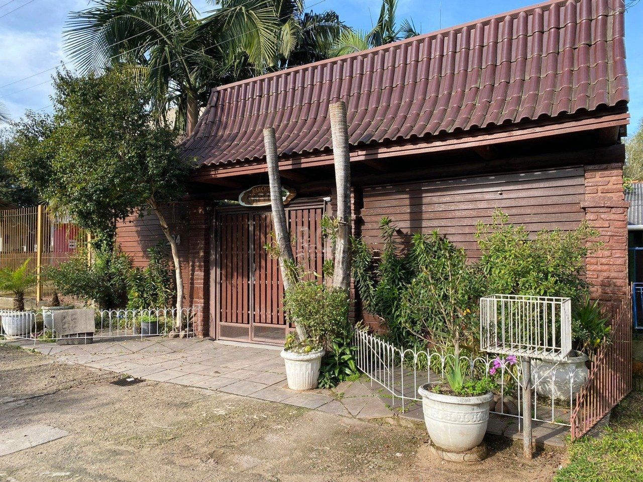 Casa à venda com 5 quartos, 500m² - Foto 1