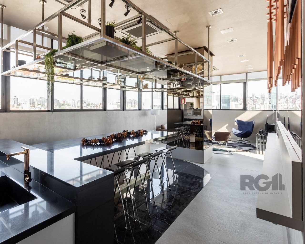 Apartamento à venda com 2 quartos, 65m² - Foto 33